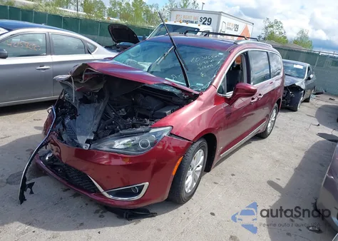 2018 Chrysler Pacifica Touring L Plus from USA, damaged, VIN 2C4RC1EG4JR306233